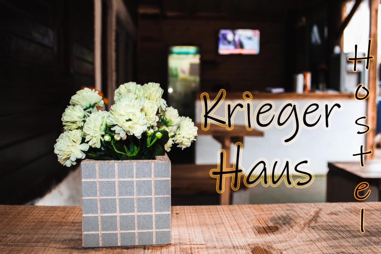 Hostel Krieger Haus Puerto Iguazú Zewnętrze zdjęcie