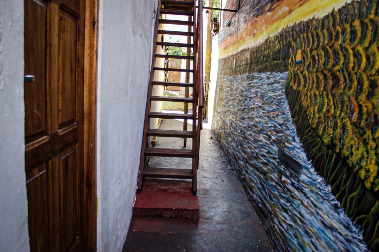 Hostel Krieger Haus Puerto Iguazú Zewnętrze zdjęcie